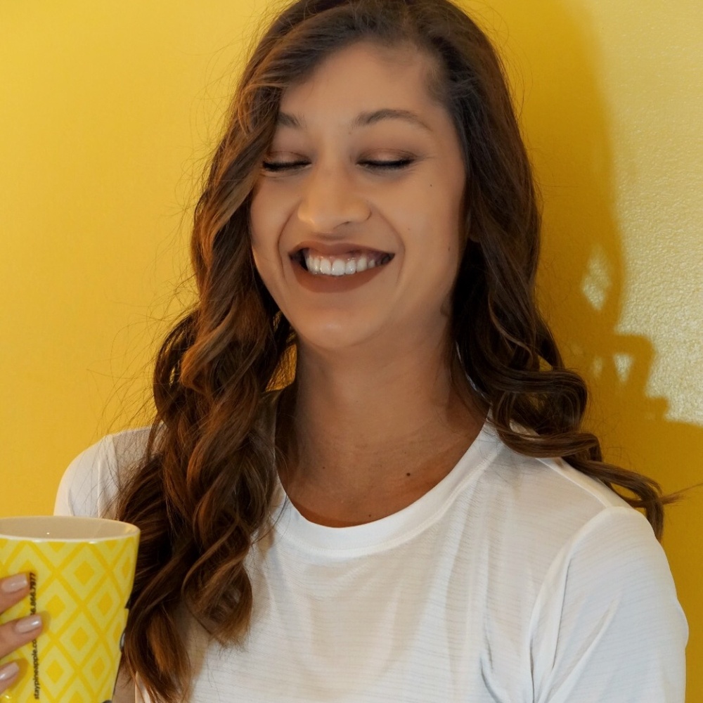 Meet your Posher, Andrea